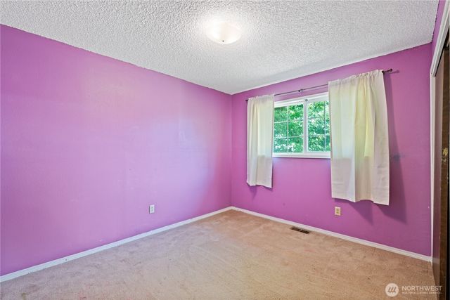 1425 33rd Avenue, Longview, WA 98632