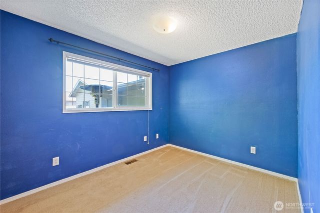 1425 33rd Avenue, Longview, WA 98632