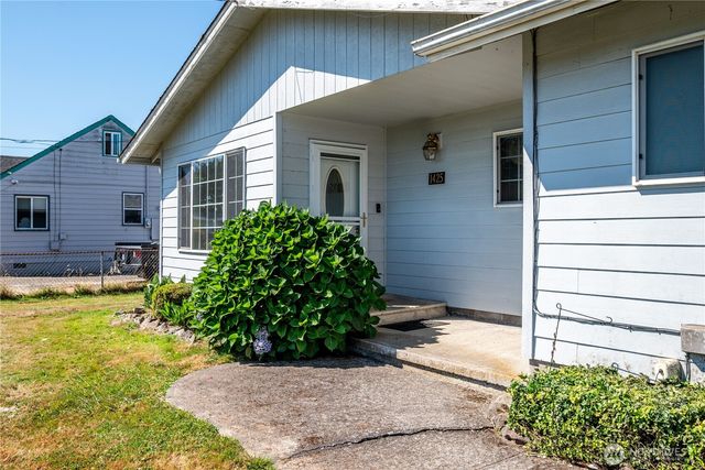 1425 33rd Avenue, Longview, WA 98632