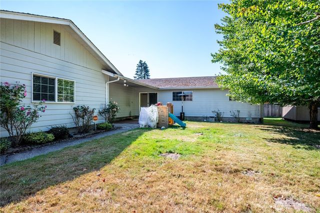 1425 33rd Avenue, Longview, WA 98632