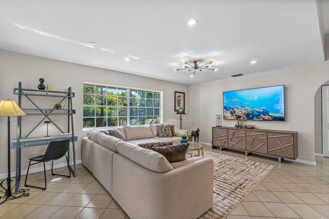 1840 Hollyhock Road, Wellington, FL 33414