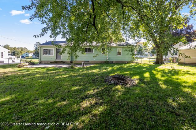 1387 Cloverleaf Road, Lansing, MI 48906