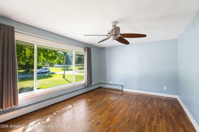 1387 Cloverleaf Road, Lansing, MI 48906