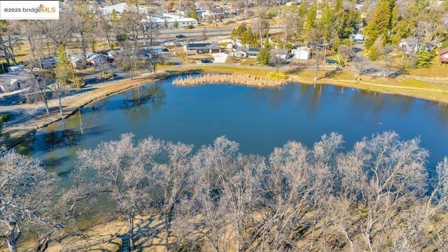 20569 Charlotte Ct, Soulsbyville, CA 95372