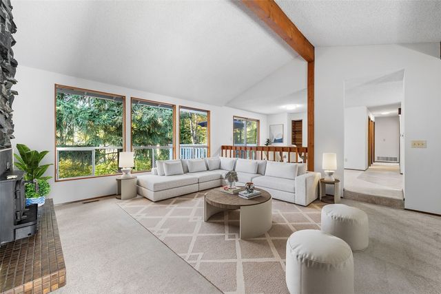 31711 25th Avenue SW, Federal Way, WA 98023