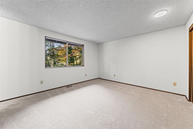 31711 25th Avenue SW, Federal Way, WA 98023