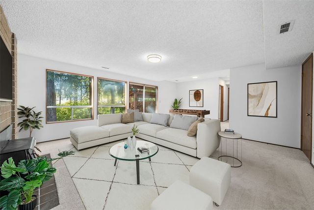 31711 25th Avenue SW, Federal Way, WA 98023