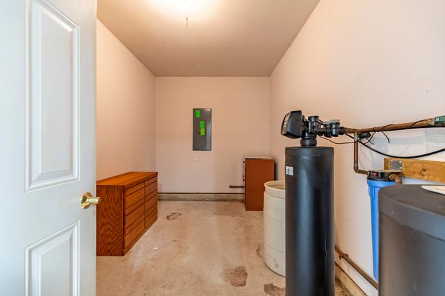 9841 Hart Street, St. John, IN 46373