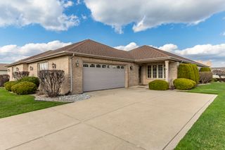9841 Hart Street, St. John, IN 46373