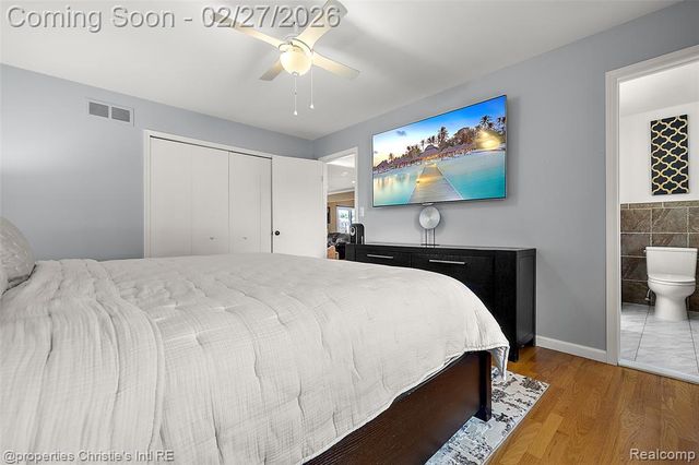 37655 Douglas Court, Sterling Heights, MI 48310