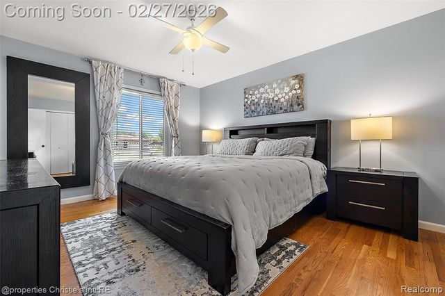 37655 Douglas Court, Sterling Heights, MI 48310