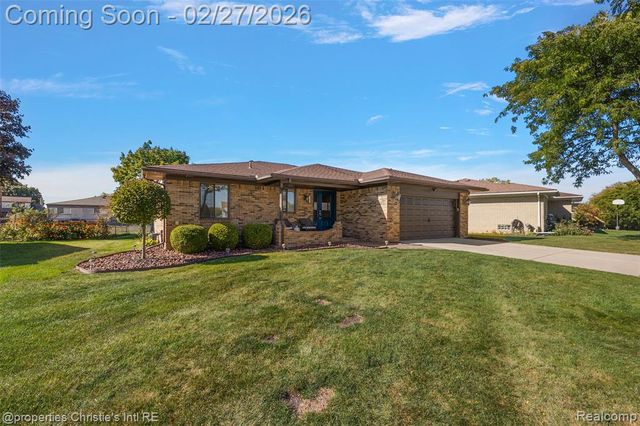 37655 Douglas Court, Sterling Heights, MI 48310