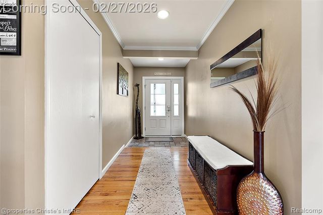 37655 Douglas Court, Sterling Heights, MI 48310