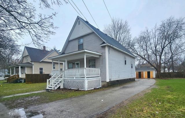 1015 S Webster Street, Saginaw, MI 48602
