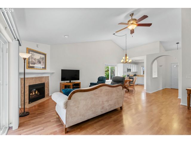 5769 Se RANCHO St, Hillsboro, OR 97123