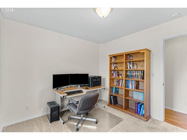 5769 Se RANCHO St, Hillsboro, OR 97123