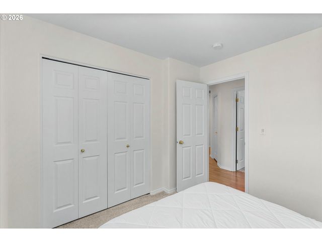 5769 Se RANCHO St, Hillsboro, OR 97123