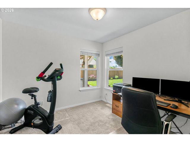 5769 Se RANCHO St, Hillsboro, OR 97123