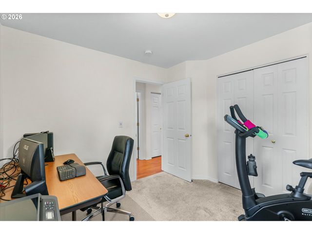 5769 Se RANCHO St, Hillsboro, OR 97123