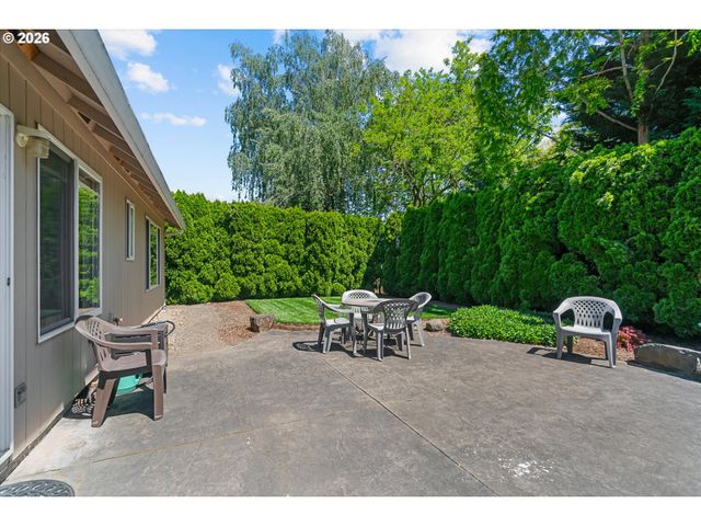 5769 Se RANCHO St, Hillsboro, OR 97123