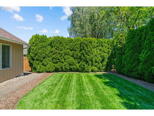 5769 Se RANCHO St, Hillsboro, OR 97123