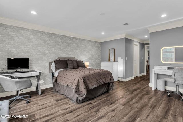 97 Lawley Drive, Lincroft, NJ 07738