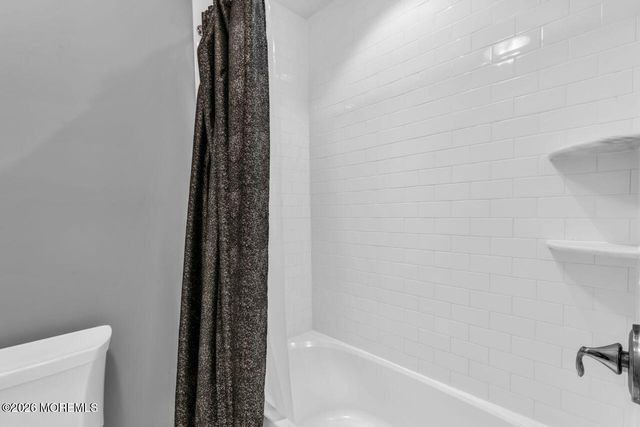 97 Lawley Drive, Lincroft, NJ 07738