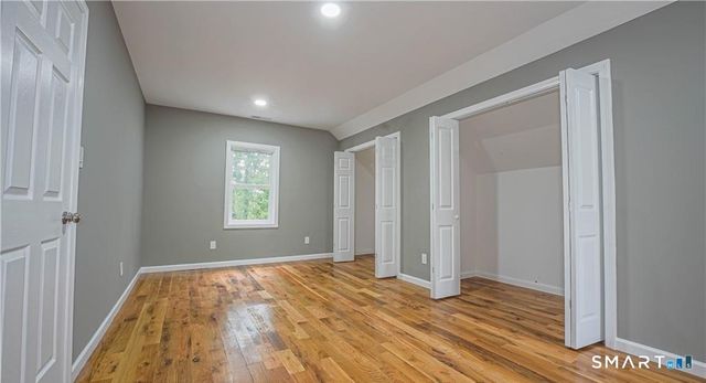 1460 Mount Carmel Avenue, Hamden, CT 06518