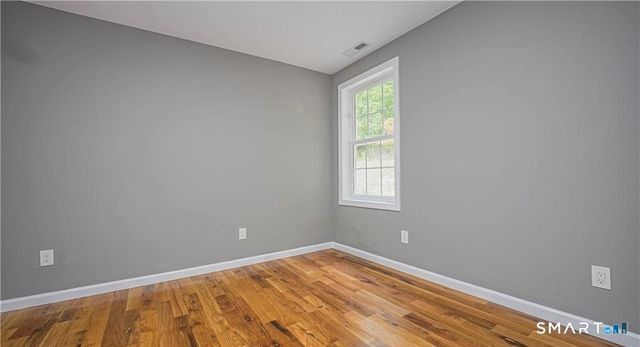 1460 Mount Carmel Avenue, Hamden, CT 06518