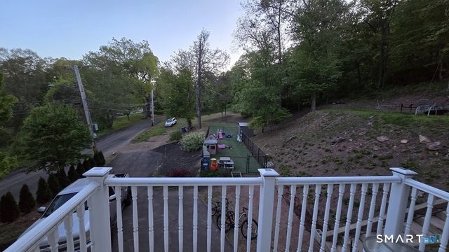 1460 Mount Carmel Avenue, Hamden, CT 06518