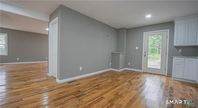 1460 Mount Carmel Avenue, Hamden, CT 06518