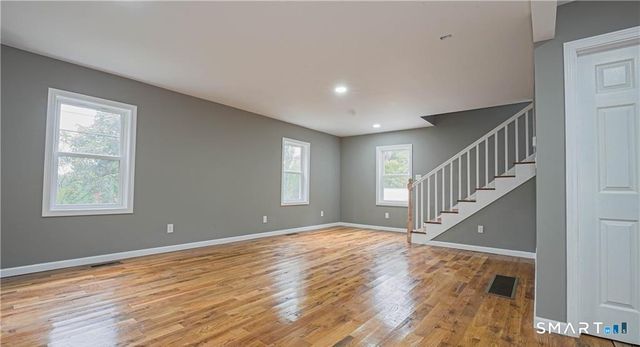 1460 Mount Carmel Avenue, Hamden, CT 06518