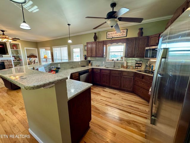 610 Rolling Meadows Lane, Rickman, TN 38580