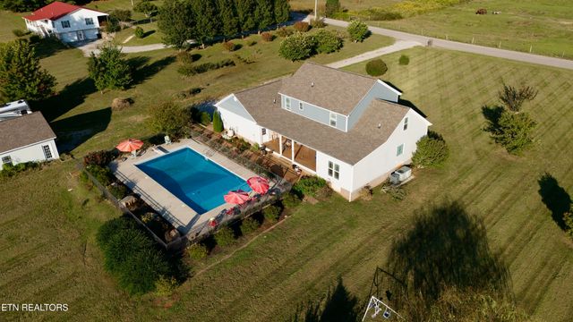 610 Rolling Meadows Lane, Rickman, TN 38580