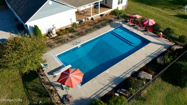 610 Rolling Meadows Lane, Rickman, TN 38580