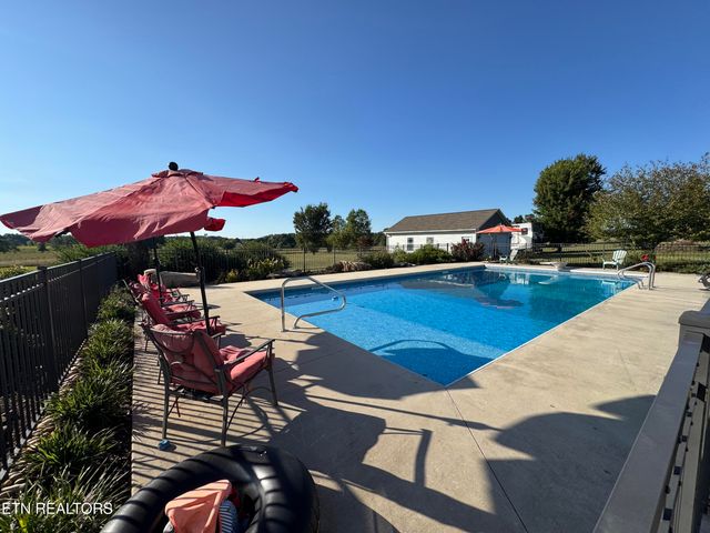 610 Rolling Meadows Lane, Rickman, TN 38580