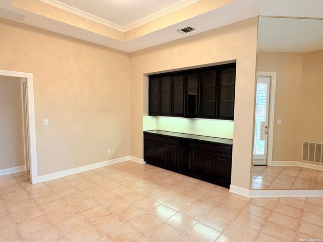 6 Horns Cross, San Antonio, TX 78257