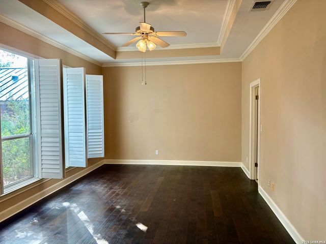 6 Horns Cross, San Antonio, TX 78257
