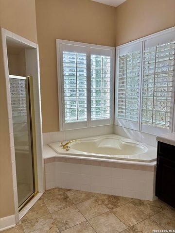 6 Horns Cross, San Antonio, TX 78257
