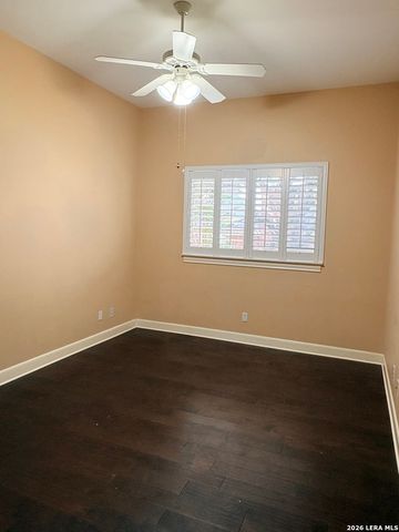 6 Horns Cross, San Antonio, TX 78257