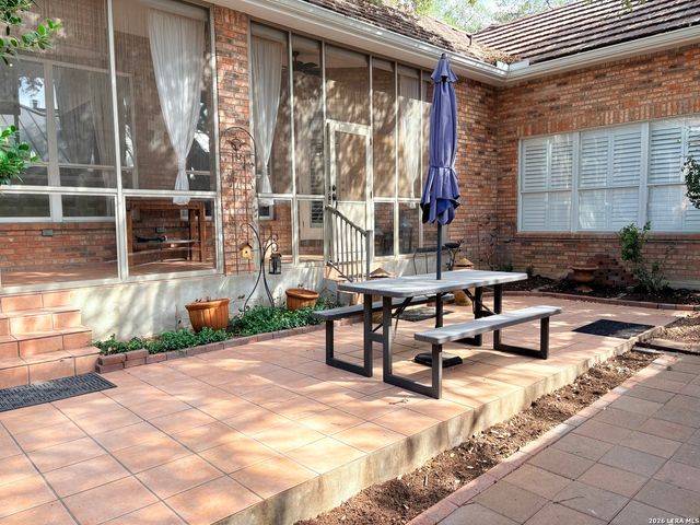 6 Horns Cross, San Antonio, TX 78257