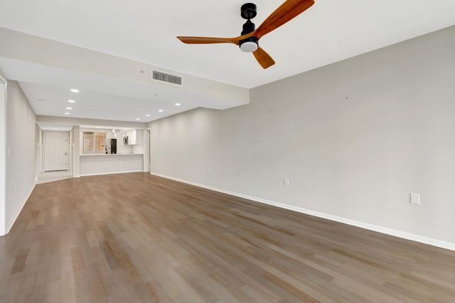 2501 Marina Isle Way 104, Jupiter, FL 33477