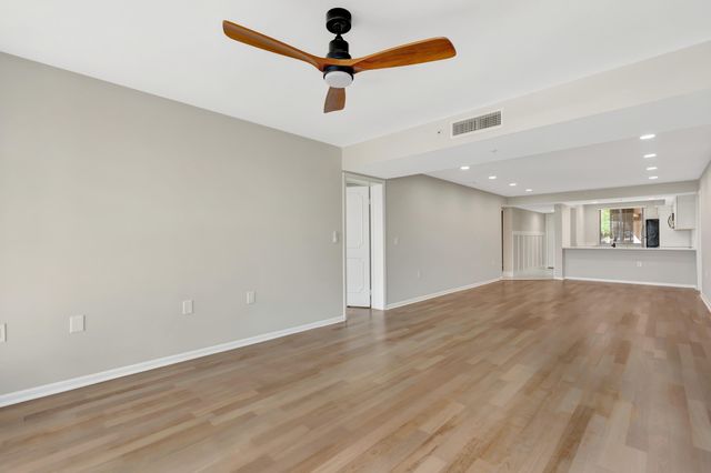 2501 Marina Isle Way 104, Jupiter, FL 33477