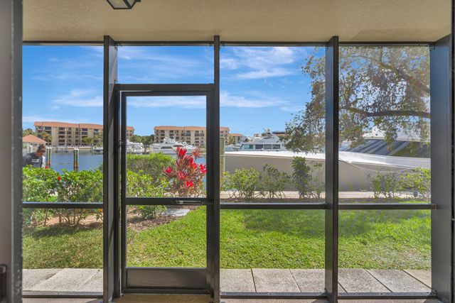 2501 Marina Isle Way 104, Jupiter, FL 33477