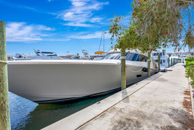 2501 Marina Isle Way 104, Jupiter, FL 33477