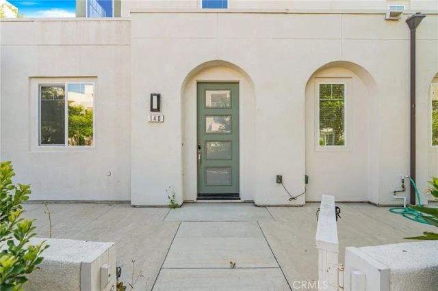 148 Stage, Irvine, CA 92618