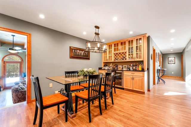 48 Maple Manor Road, Conway, NH 03813