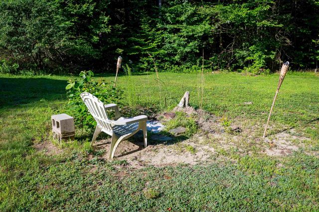 48 Maple Manor Road, Conway, NH 03813