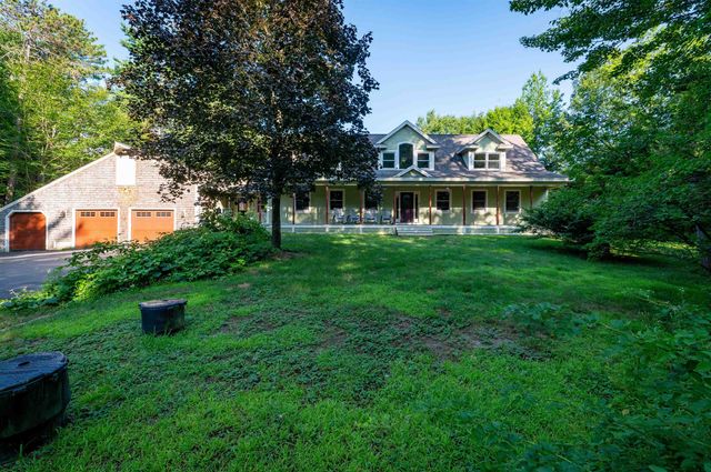 48 Maple Manor Road, Conway, NH 03813