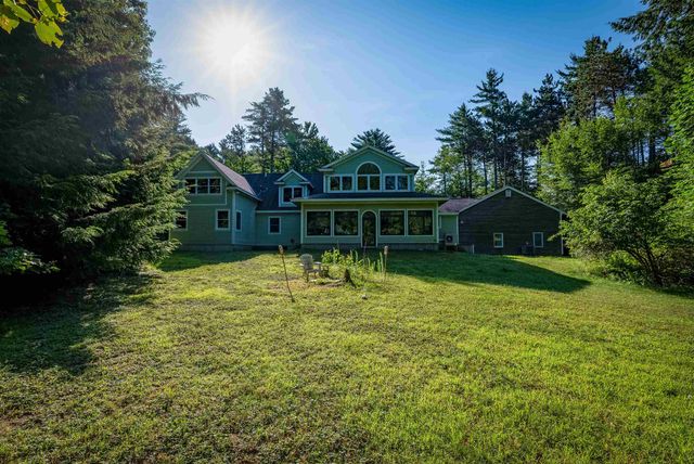 48 Maple Manor Road, Conway, NH 03813